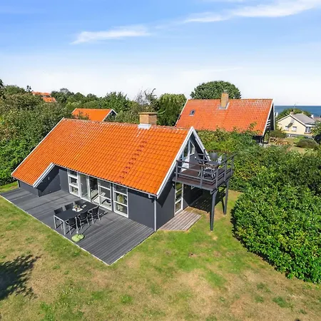 Holiday home Laerke - 200m From The Sea By Interhome Gudhjem