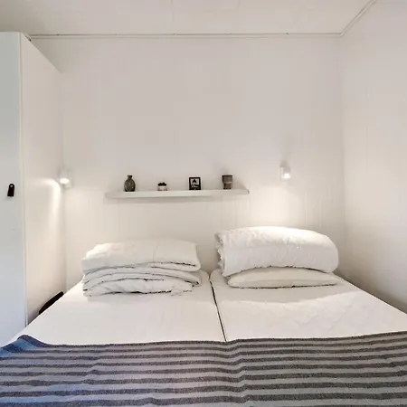 Semesterbostad Laerke - 200m From The Sea By Interhome *