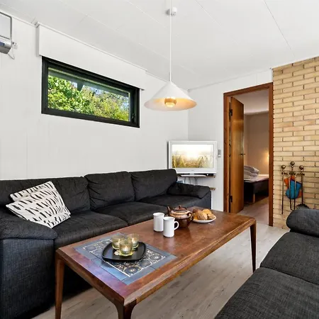 Laerke - 200m From The Sea By Interhome Gudhjem